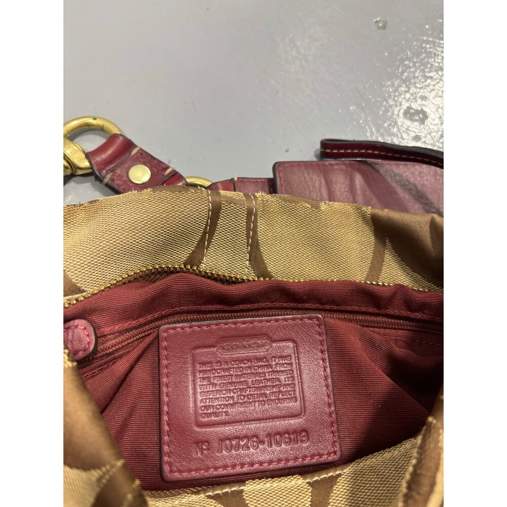 Coach Carly Hobo Bag Brown Signature C Burgundy Leather Gold Hardware 10619 - Picture 4 of 8